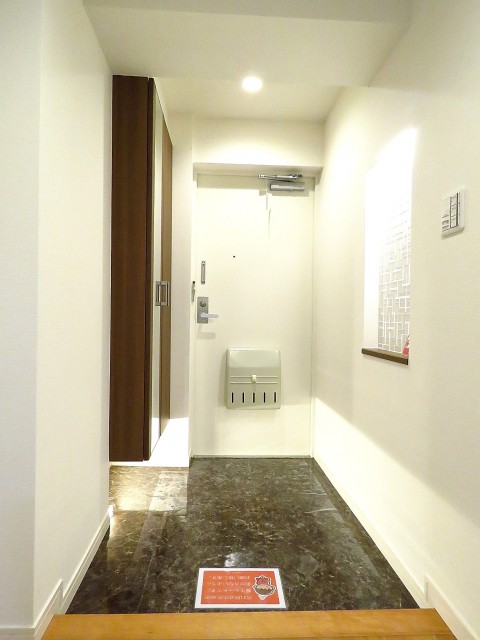 シャンボール第二都立大　玄関ホール