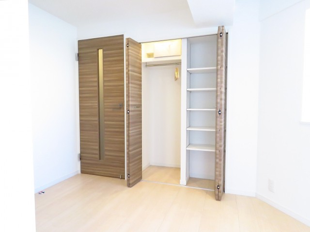 渋谷コーポ　マルチクローゼット