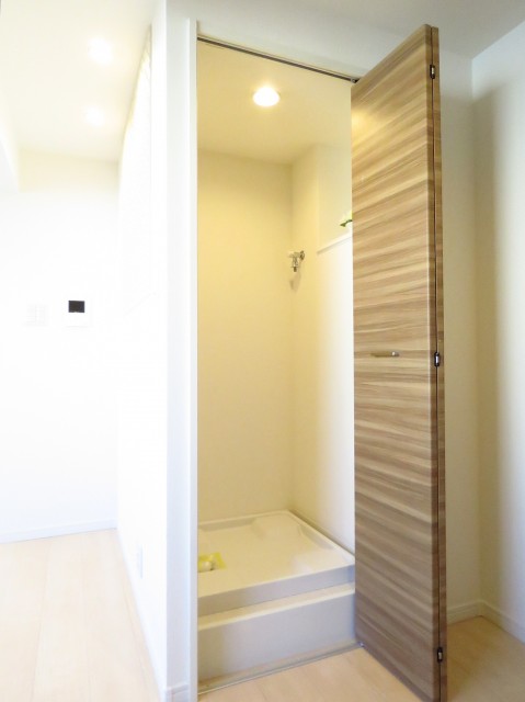 渋谷コーポ　洗濯機置場