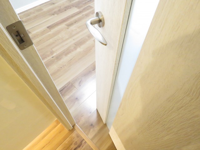 藤和三軒茶屋コープ　LDK扉