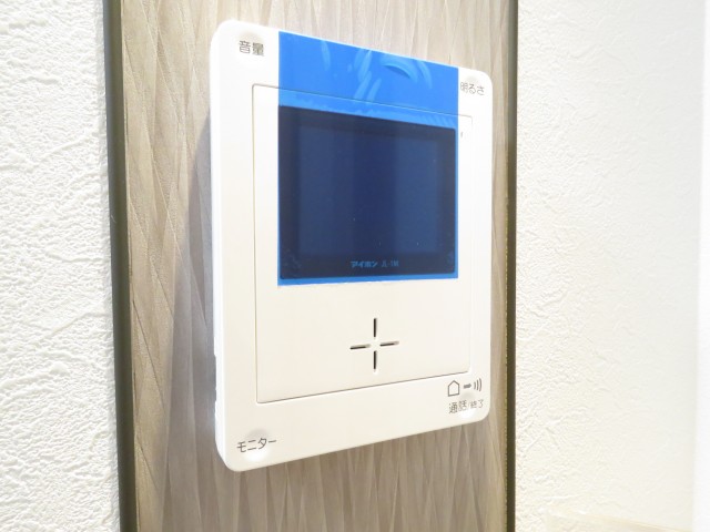 藤和三軒茶屋コープ　TVモニター付きインターホン