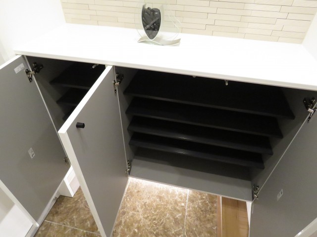 ライオンズマンション元麻布　シューズBOX