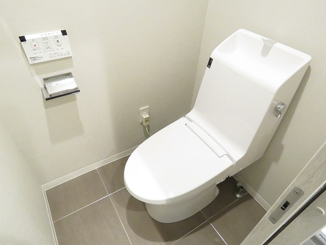 ライオンズマンション元麻布　トイレ
