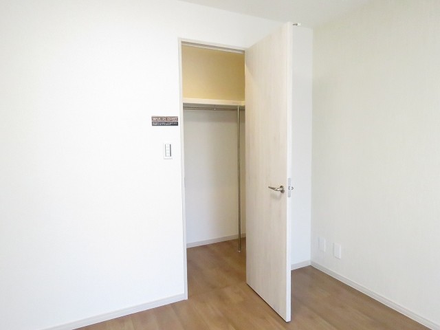 六義園サマリヤマンション　洋室約6.6帖