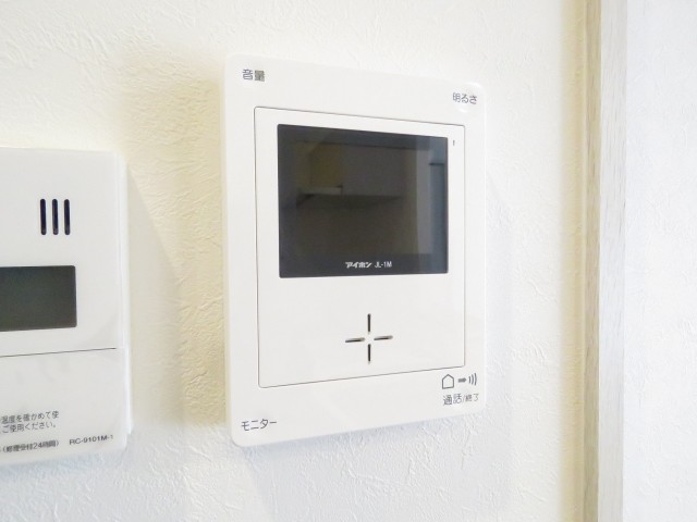 六義園サマリヤマンション　TVモニター付きインターホン