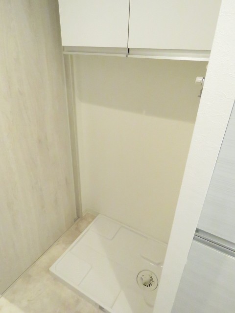 アルス代々木参宮橋コートアデリオン　洗濯機置場