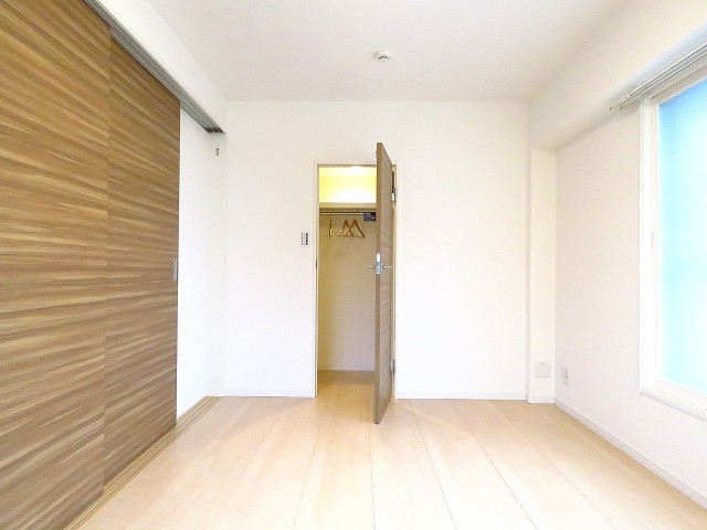 レインボー目白　洋室約6.5帖