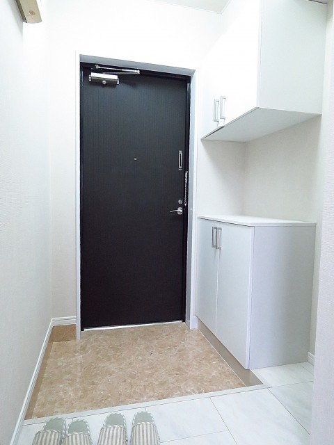 レインボー目白　玄関ホール