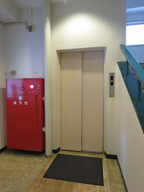 セレクトガーデン池袋　エレベーター