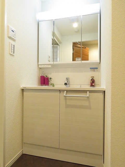 大塚スカイマンション　洗面化粧台