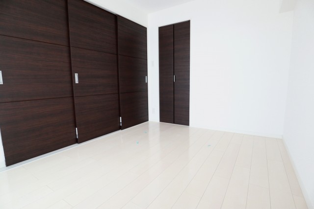 成宗マンション 洋室