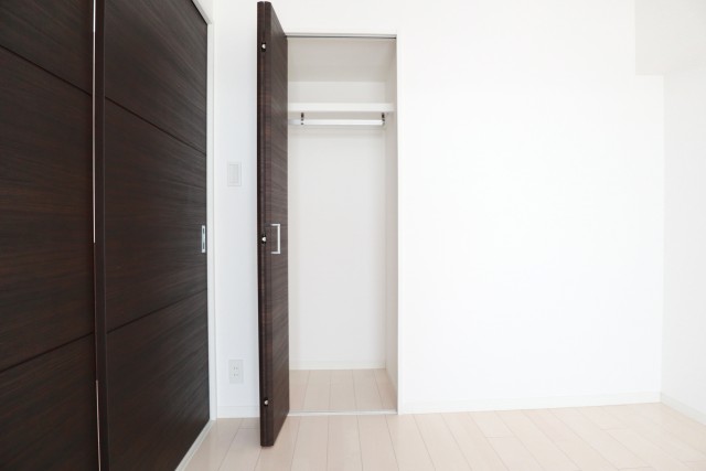 成宗マンション 洋室