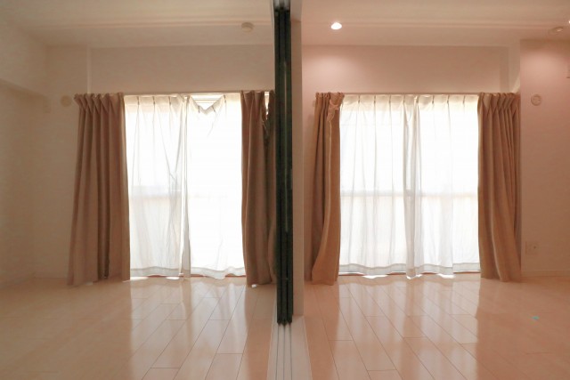 成宗マンション リビングダイニング