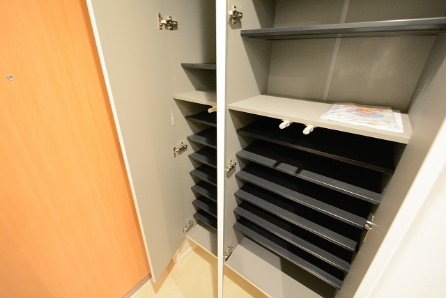 シティタワー池袋 玄関