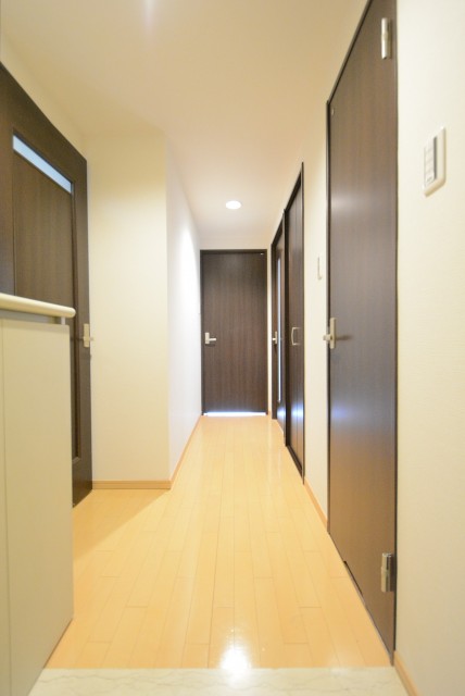 イトーピア音羽 玄関