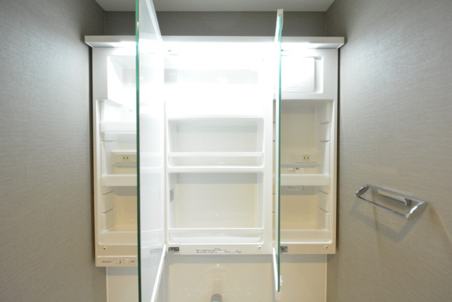 クレストフォルム田町ベイサイドコート 洗面室