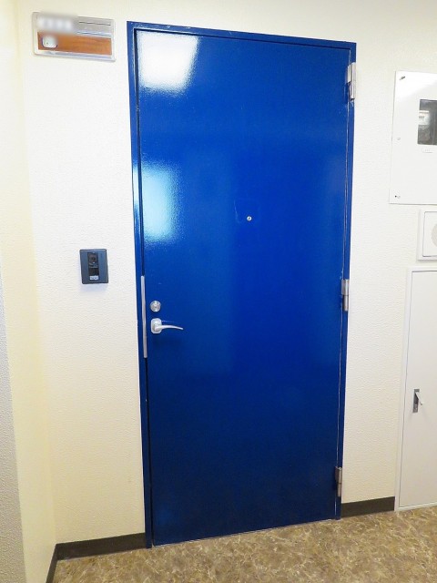 レインボー目白　玄関扉