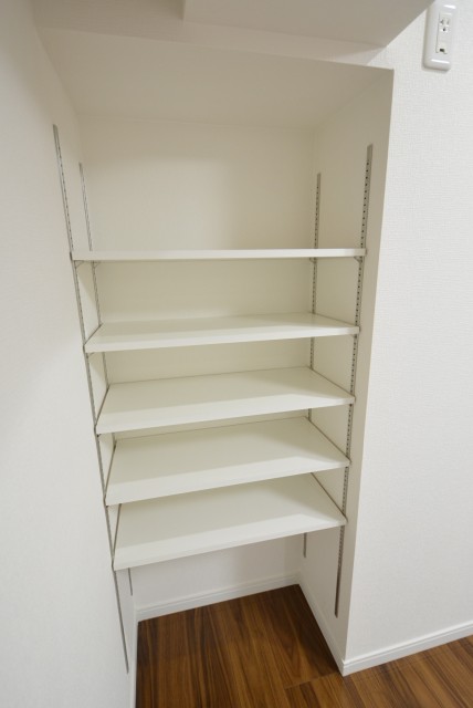 赤坂台マンション 洋室2