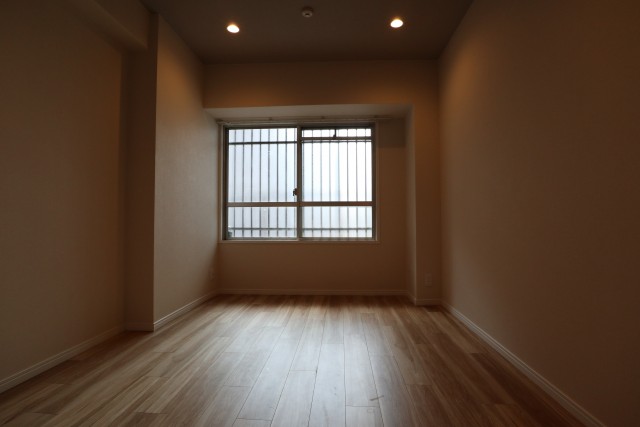 田町東豊エステート 洋室１