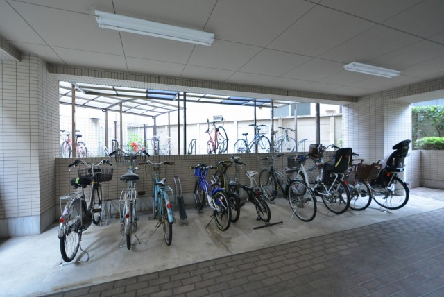 藤和シティホームズ新宿余丁町 駐輪場