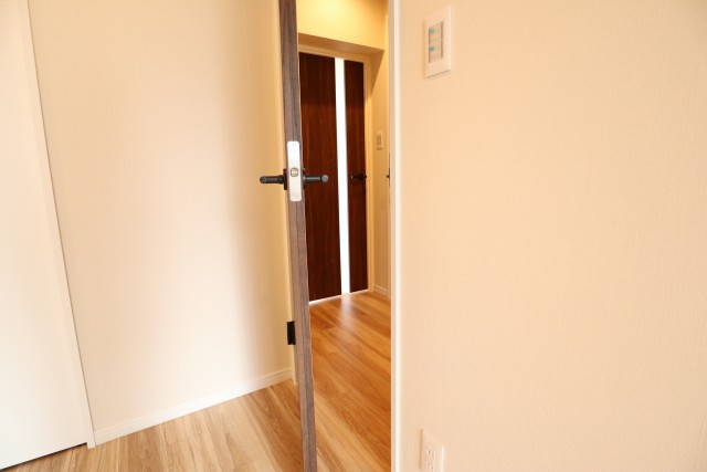 田町東豊エステート 洋室１