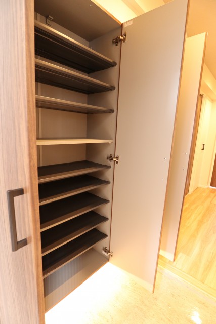 田町東豊エステート 玄関