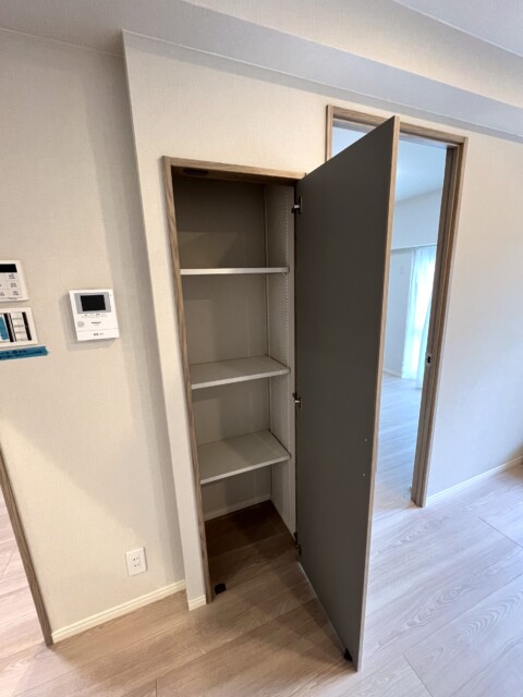 マンション第一明大前 LDK