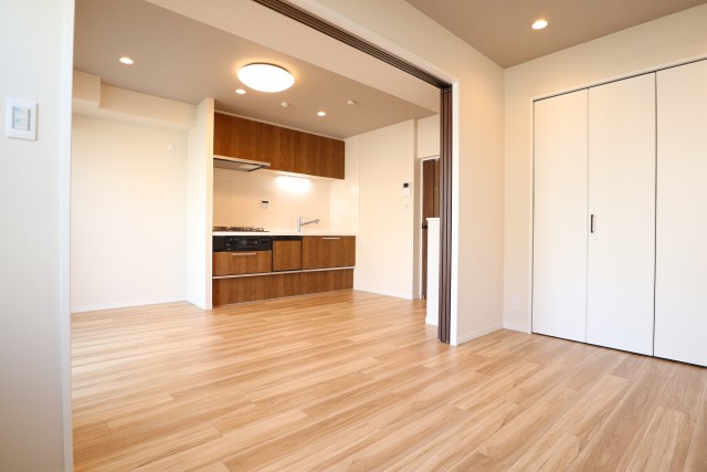 田町東豊エステート 洋室２