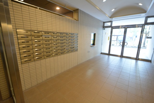 藤和シティホームズ新宿余丁町 ロビー