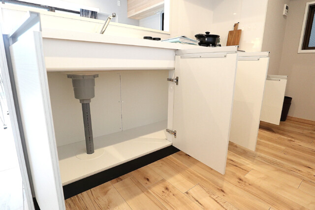 朝日シティパリオ高輪台A館　キッチン (5)