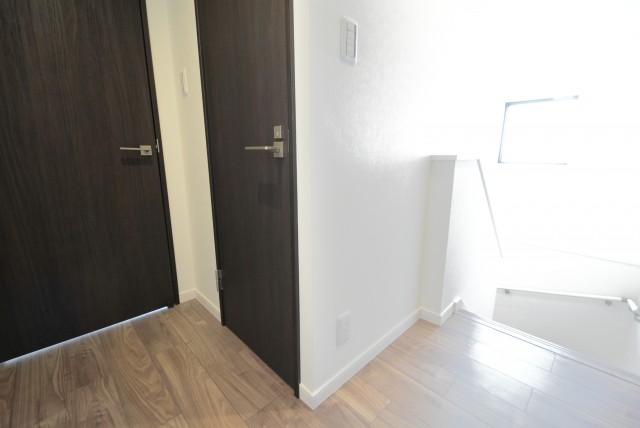 藤和シティホームズ新宿余丁町 階段