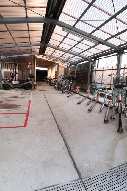 田町東豊エステート 自転車置場