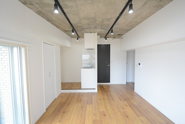 メゾン池尻大橋 洋室