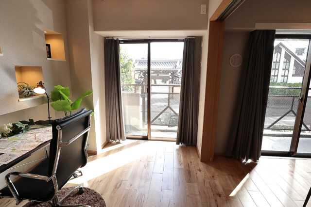 朝日シティパリオ高輪台A館　LDK (3)