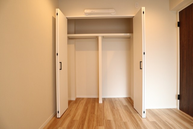 田町東豊エステート 洋室１