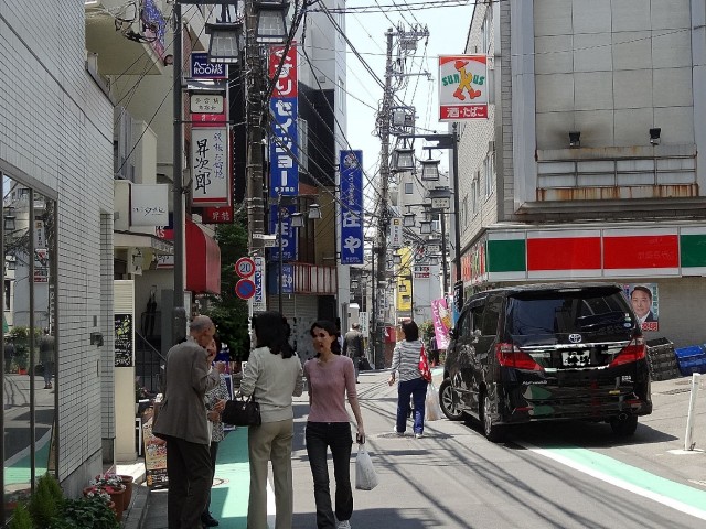 チサンマンション参宮橋　参宮橋商店街