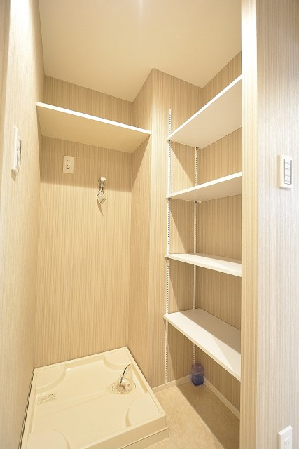 秀和高円寺レジデンス　ランドリースペース