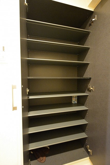 秀和高円寺レジデンス　シューズBOX