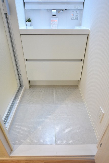 秀和高円寺レジデンス　洗面台＆バスルーム