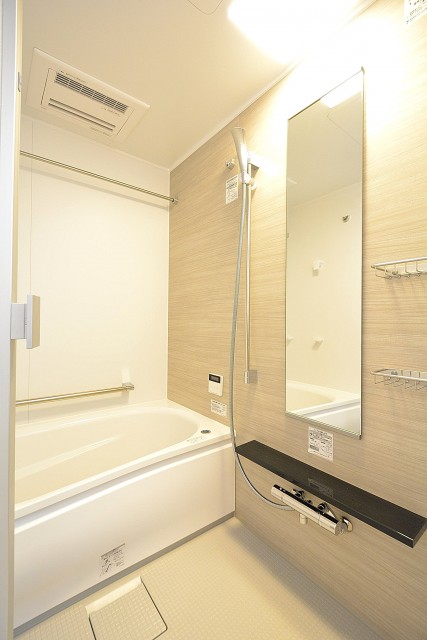 秀和高円寺レジデンス　バスルーム