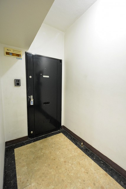 赤坂台マンション　ポーチ