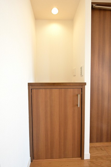 上北沢テラス　15.9帖のLDKのＴＥＬ台