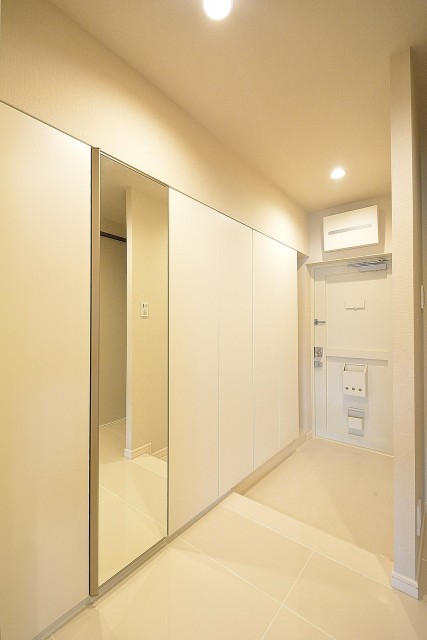 赤坂台マンション　玄関ホール