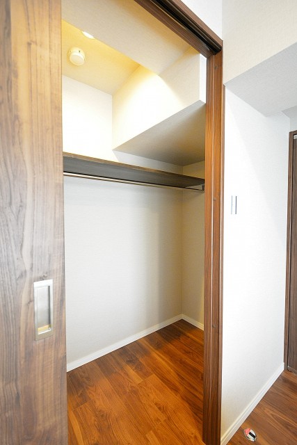 赤坂台マンション　5.2帖洋室のWIC