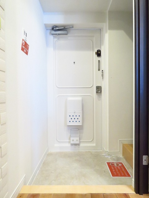 目黒グリーンコープ　玄関ホール