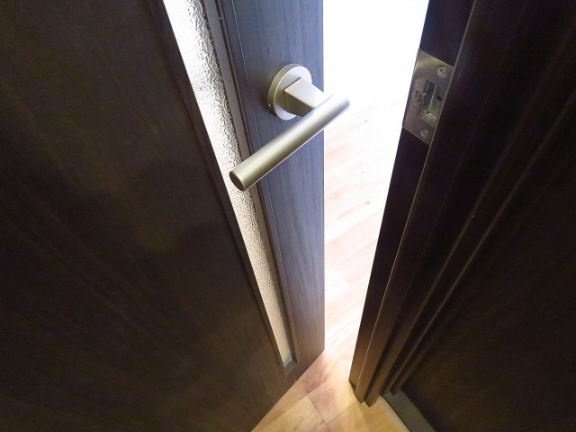 目黒グリーンコープ　LDK扉