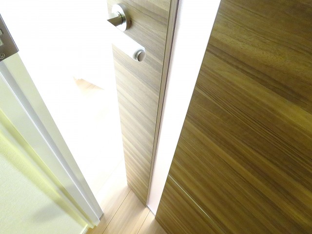 エクレール洗足　DK扉