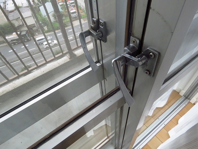 柿の木坂パレス　二重サッシ