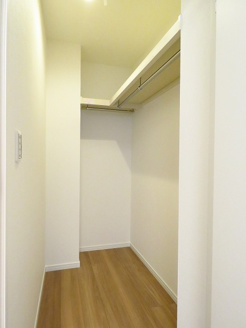 エクレール洗足　ウォークインクローゼット