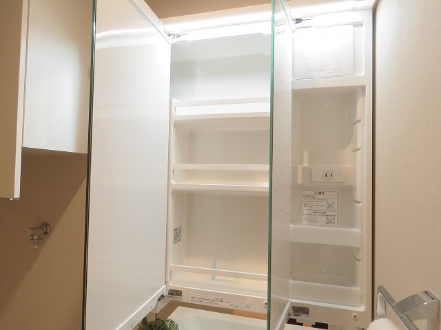 ハイライフ大森　洗面化粧台